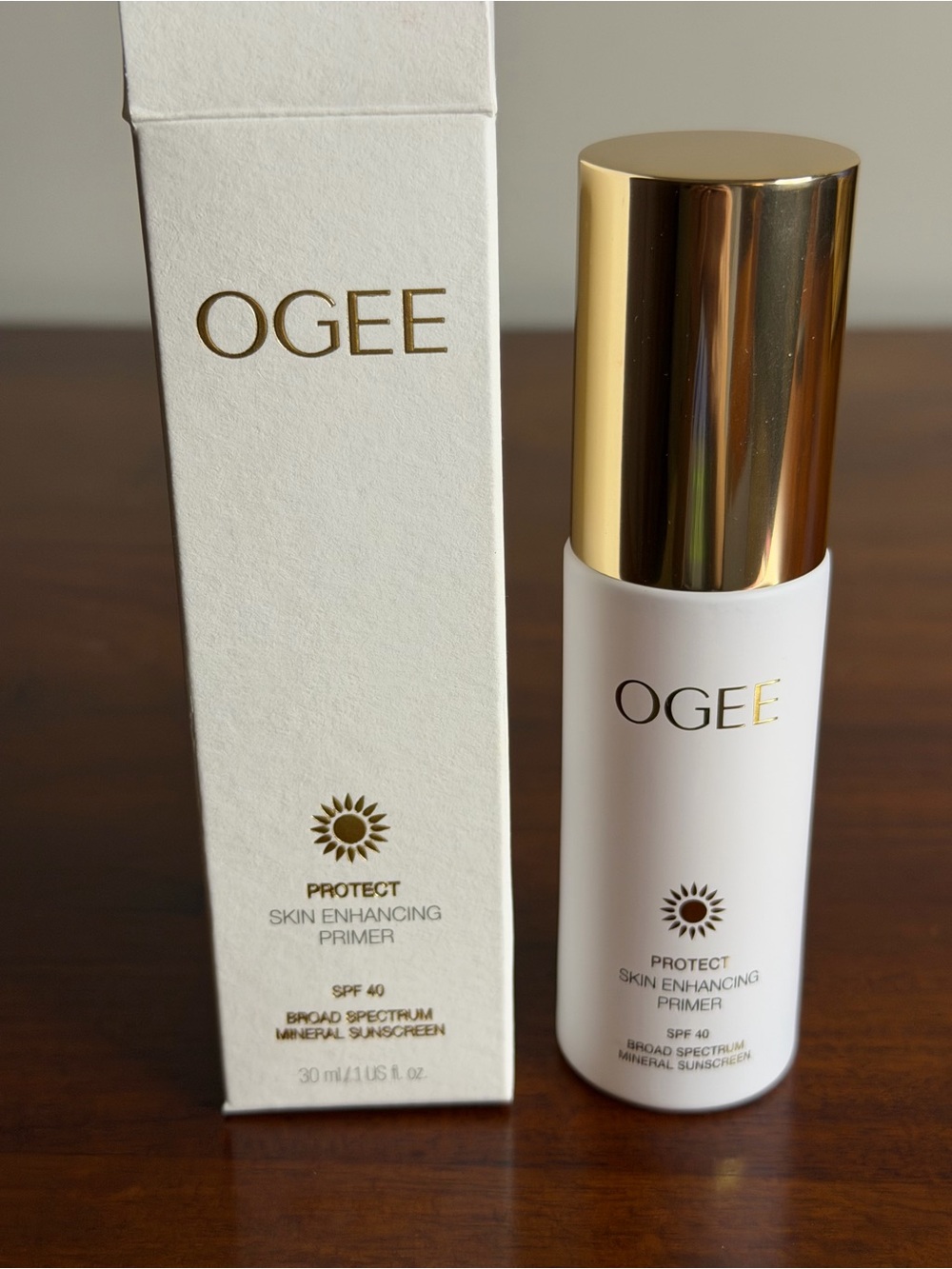 OGEE Protect Skin Enhancing Primer SPF 40